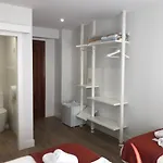 ペンション アマラ ゲストハウス